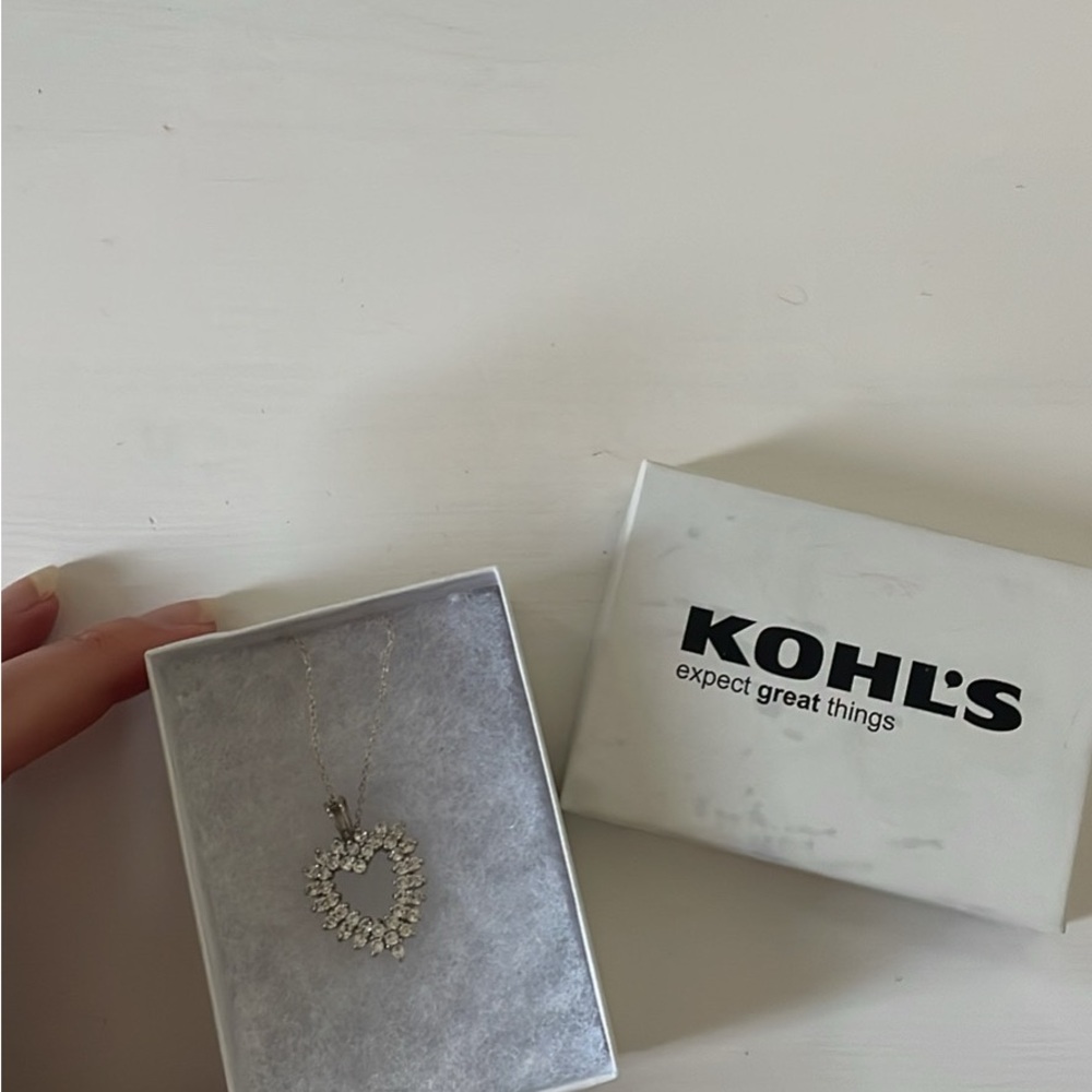 Heart Pendant Necklace with Box